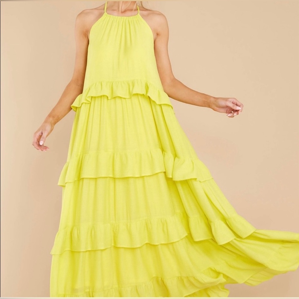 aura yellow halter top tiered ruffle maxi dress size medium